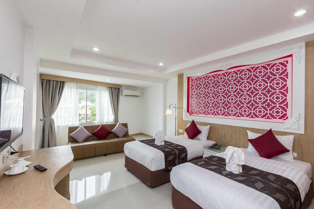 Triple Three Patong Otel Dış mekan fotoğraf